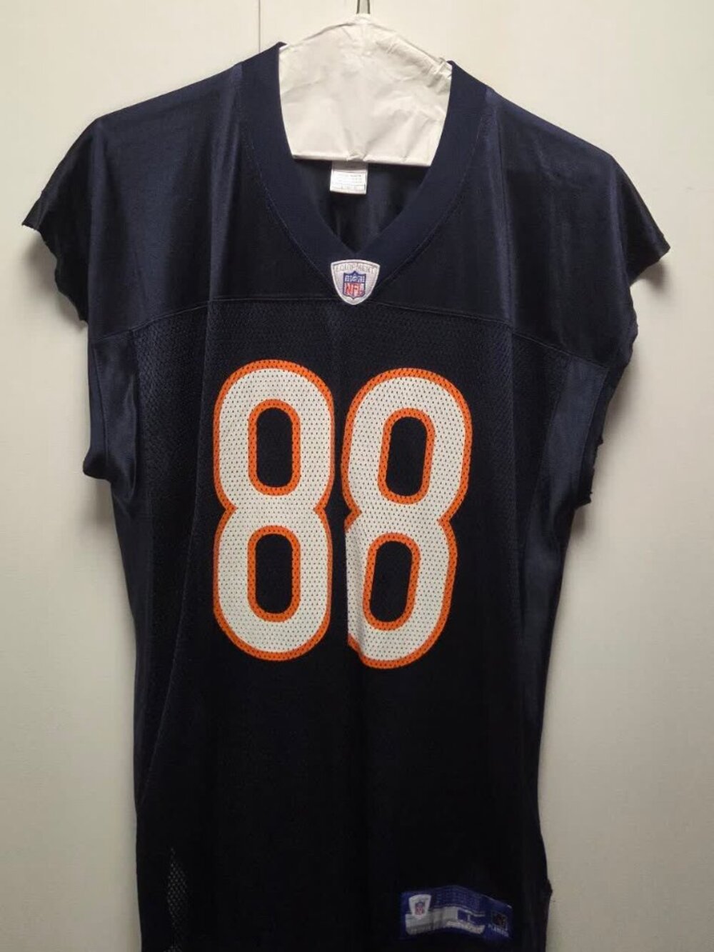 Desmond Clark Chicago Bears Jersey Reebok #88 Navy Large — Cut Sleeves